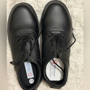 White Cross Men's Classic Black Oxfords